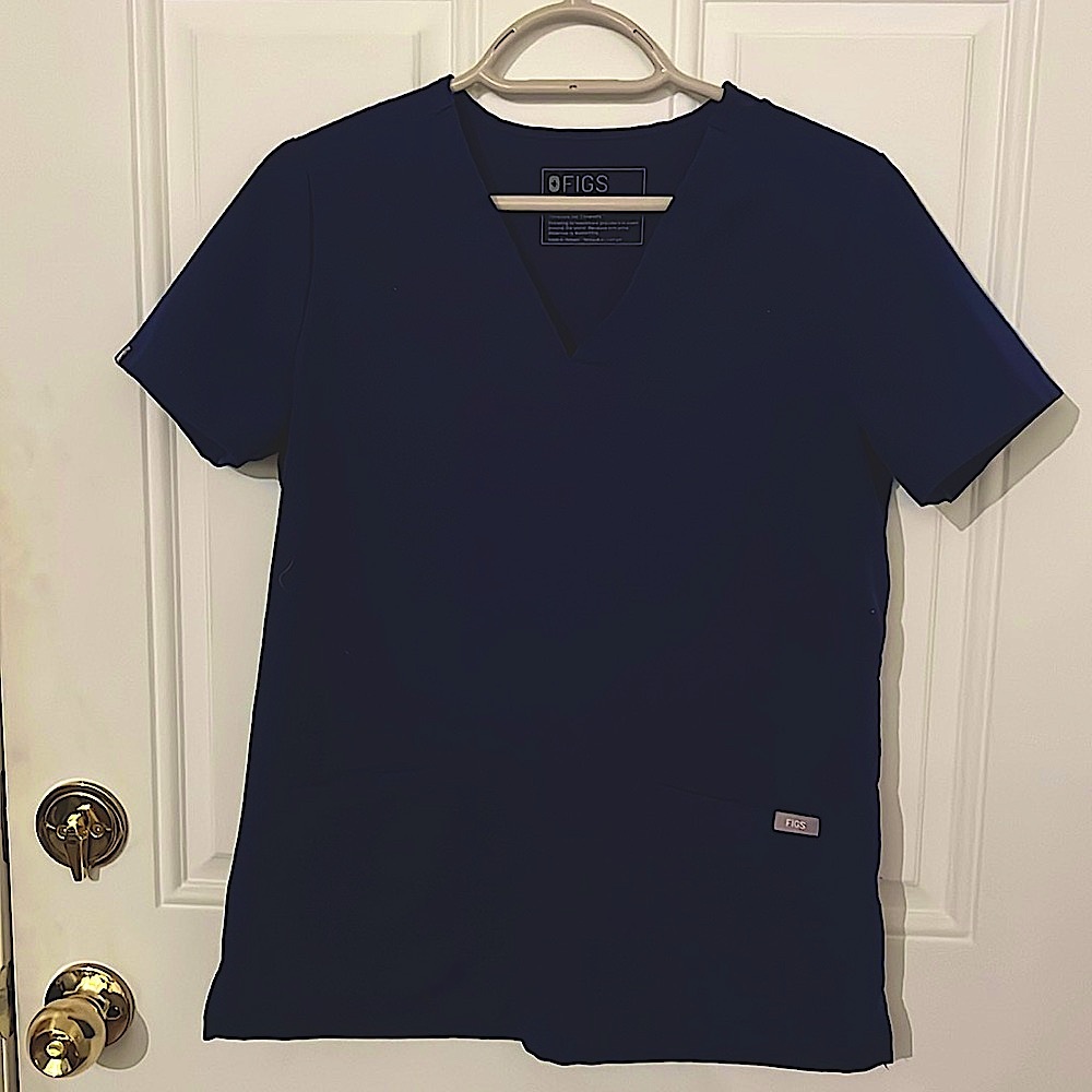 FIGS scrub top, navy, XS. Three pockets. Like new.